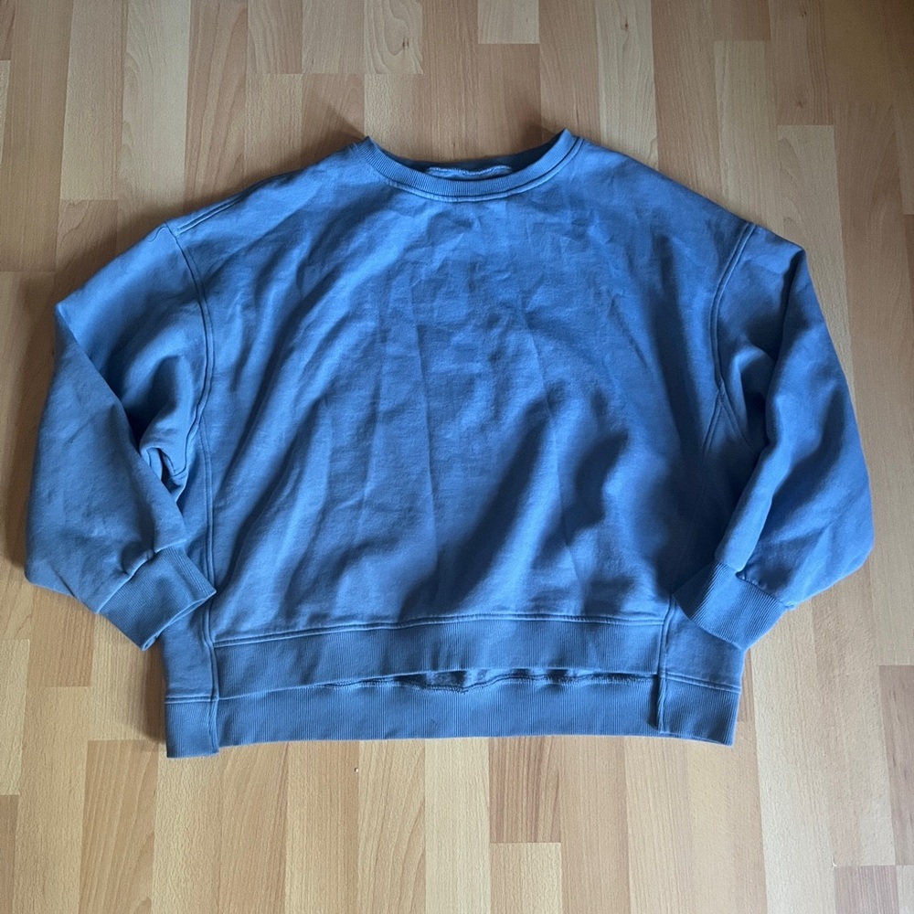 Women’s Cropped Blue Sweater